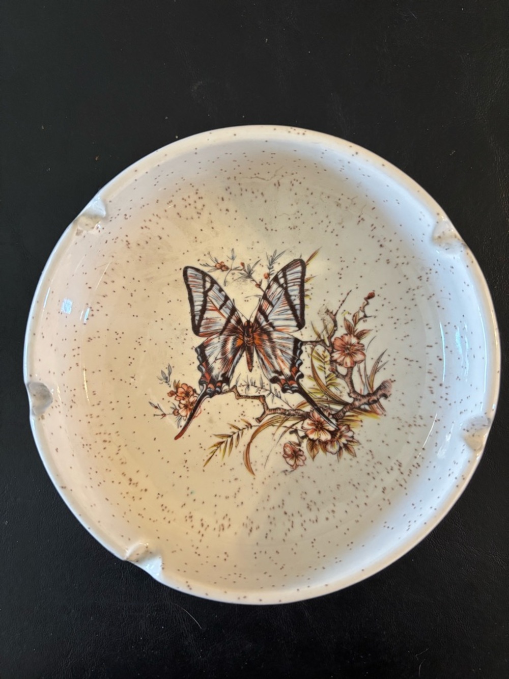 Vintage Treasure Craft USA Butterfly Ashtray – Speckled Ceramic pre-owned
